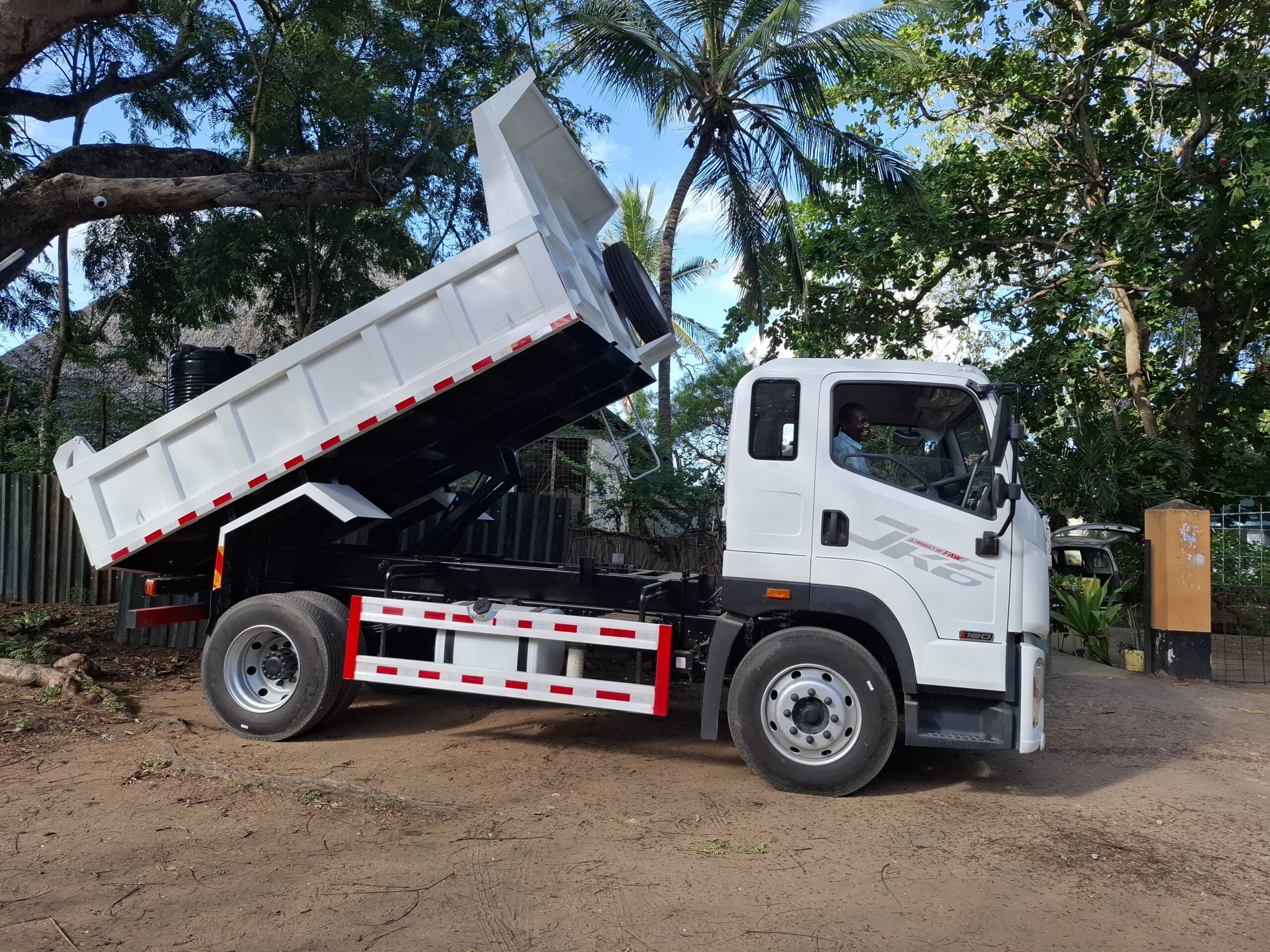 FAW tipper trucks for sale in Kenya